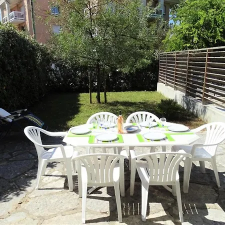 408-arcachon - Centre - Quartier Casino Mae-9584 *