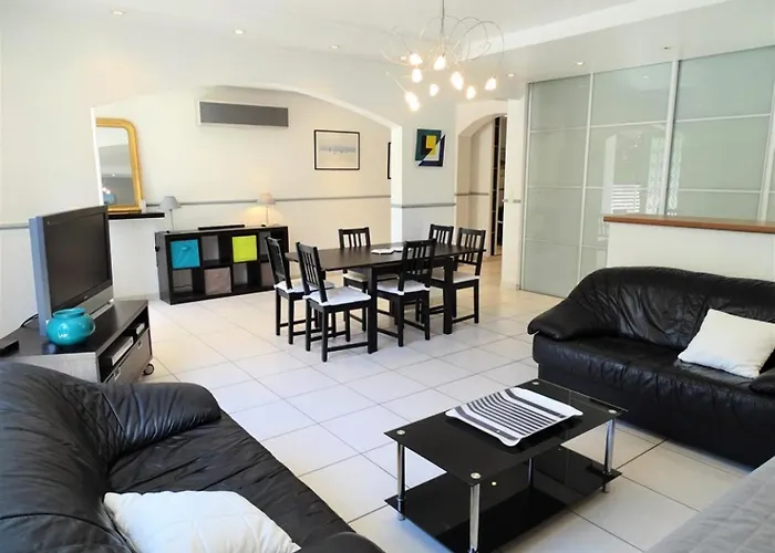 408-arcachon - Centre - Quartier Casino Mae-9584 *